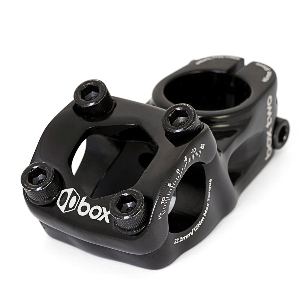 SSS Racing Box Two 22.2 X 1-1/8" Top Load Stem, black aluminum construction with white logos, tight hex bolts, sharp scale