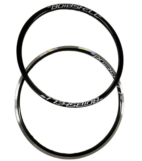 SSS Racing Bombshell ALU rims Mini/Expert 28H, black anodized aluminum with silver beveled edge, glossy finish and bold logo.