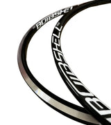 SSS Racing Bombshell ALU rims Mini/Expert 28H, black aluminum with white logos, glossy finish and red edge accents at rim