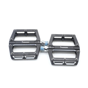 Yoshoka Race Pedal YSA-BRP303 black anodized aluminum pedals with blue studs, L/R markers, SSS Racing branding premium!!.
